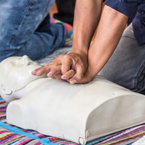 Udzielanie I pomocy medycznej (training in medical first aid)